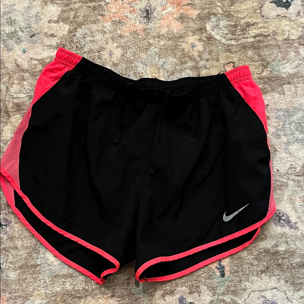 Nike Women's Athletic Shorts Black with Pink Accents M